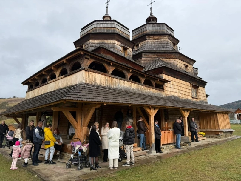 На Самбірщині після 8 років реставрації відкрили стародавню святиню – 01