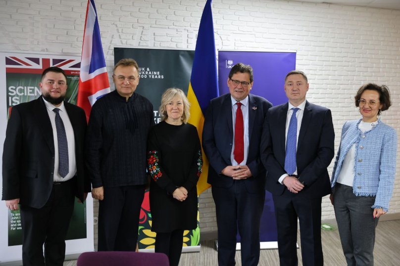 У Львові відкрився регіональний офіс Посольства Великої Британії – 01