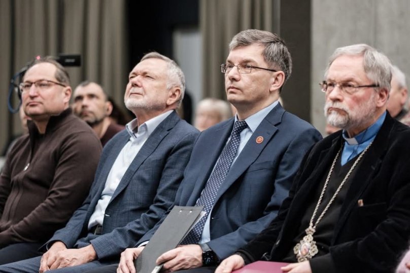 Митрополит Ігор нагородив Зіновія Козицького орденом Святого великомученика Юрія Побідоносця – 01