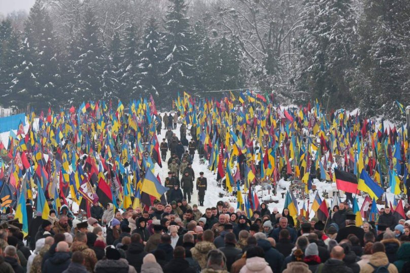  Поле почесних поховань у Львові