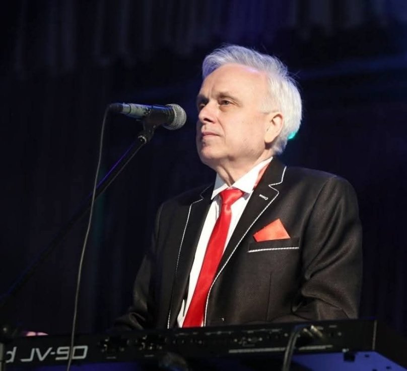 На Львівщині помер багаторічний лідер ВІА “Ватра” Андрій Кучерепа – 01