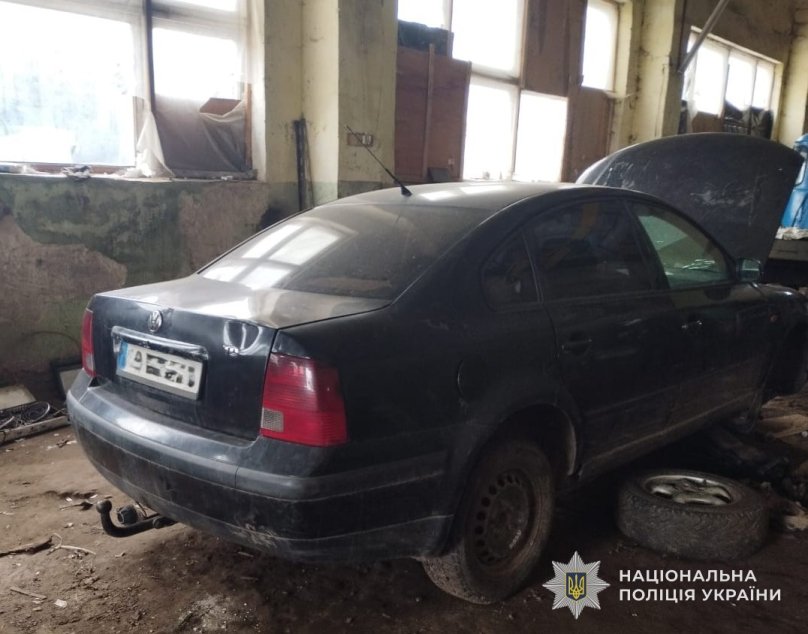 На Яворівщині поліцейські оперативно розшукали 38-річного крадія авто – 01