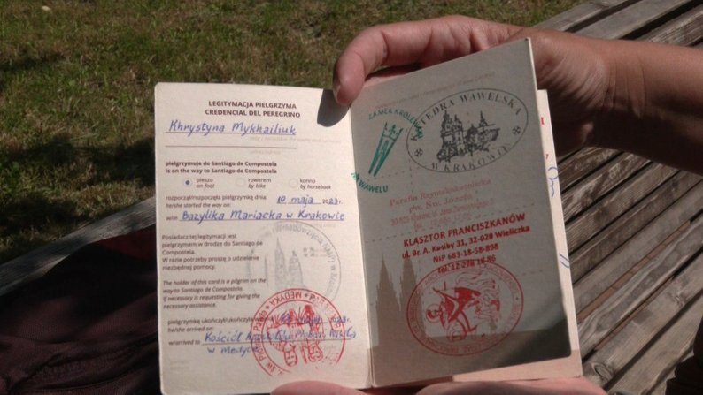 Документ, що підтверджує те, що Христина Михайлюк пройшла 500 км. Фото: «Суспільне»