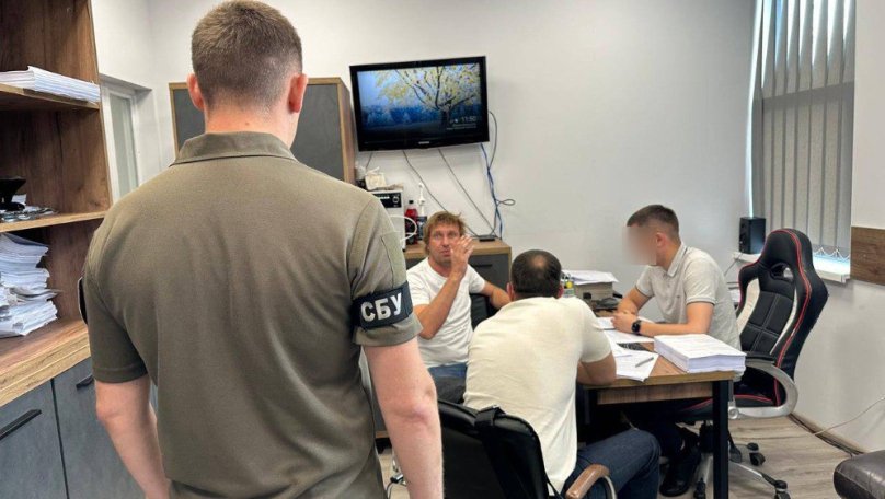Суд залишив на посадах чиновників ЛМР, підозрюваних у розкраданні коштів – 01
