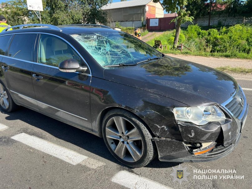 На трасі Львів-Шегині водій Volkswagen збив 56-річного велосипедиста: чоловік помер у лікарні – 01