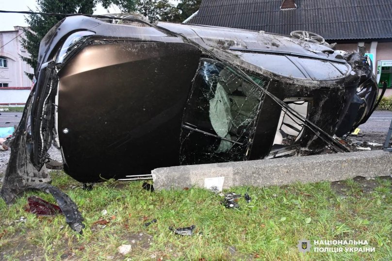 У нічній ДТП в Бродах загинула 16-річна донька депутата сільської ради – 02