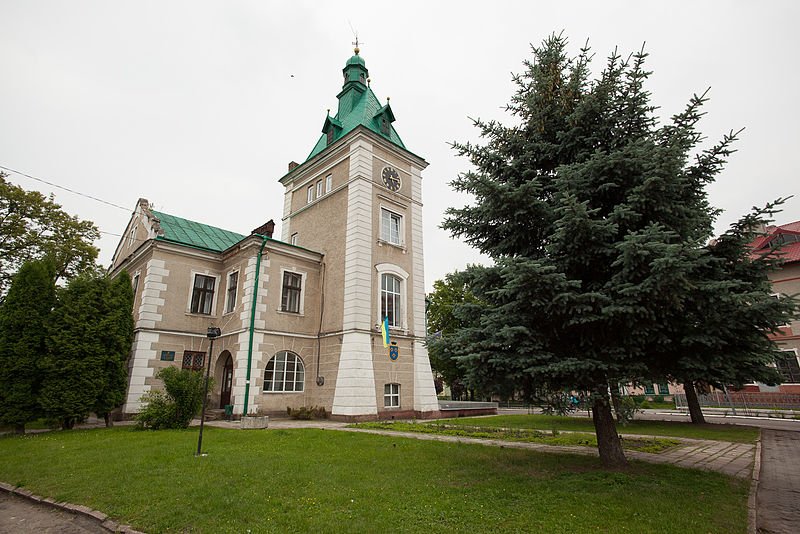 Ратуша у Кам’янці-Бузькій