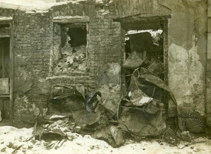 Зруйнована Головна пошта у 1918 році. Фото: Центр міської історії
