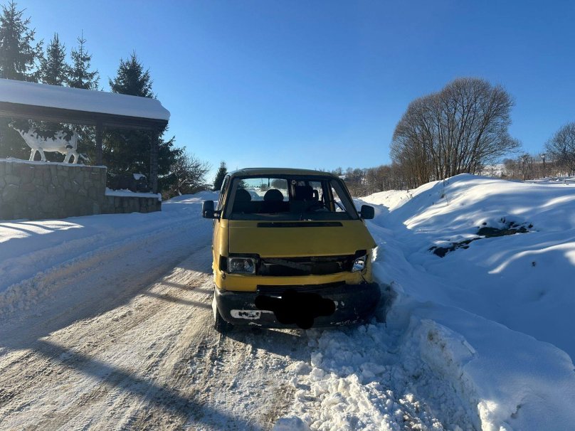 На Стрийщині у важкій аварії травмувався 42-річний водій – 01