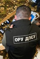 На Львівщині правоохоронці викрили зловмисника, який незаконно переправляв чоловіків за кордон – 05