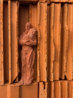 Символ стійкості у центрі Львова: галерея ZAG презентувала фінальну частину скульптурного ансамблю – 01