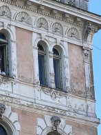 Суд зобов'язав власників готелю «Жорж» у Львові реставрувати фасад – 02