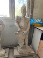 У Львові реставрують 400-річні скульптури з Королівської кам’яниці – 02