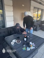 Учасники ОЗУ ввозили кокаїн з Польщі на Львівщину під прикриттям правоохоронця – 01