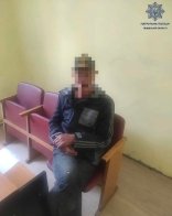 Львівські поліцейські затримали двох чоловіків, які перебували в розшуку – 02