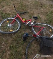 Неповнолітня мотоциклістка у Радехові збила 70-річну жінку – 01