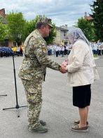Рідним трьох загиблих захисників із Белзької громади вручили державні нагороди – 02