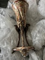 Прикордонники на Львівщині вилучили у пасажирки вазу й чашу 1895 року – 01