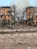 Росіяни масовано обстріляли багатоповерхівки Запоріжжя, люди під завалами, є загиблі (ОНОВЛЕНО) – 02
