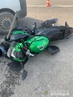 На Стрийщині в ДТП зіткнулися мотоцикл та мікробус, є постраждалі – 03