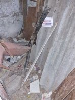 Жителі Львова скаржаться на&nbsp;захаращений підвал, в&nbsp;якому валяться стіни – 07