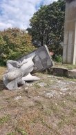 І постамент знесли, і гніздо лелек зберегли: Комарнівська громада позбулася всіх радянських пам'ятників – 02
