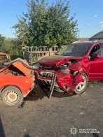 На Яворівщині пяний водій Chevrolet протаранив ВАЗ: є загиблі й поранені – 01