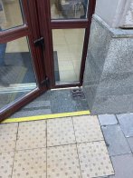 Власника приміщення у Львові зобов’язали відновити автентичні двері в пам’ятці архітектури – 03