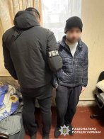 У Львові затримали банду збувачів особливо небезпечних наркотиків – 04