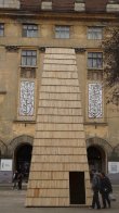 Біля Театру ляльок у Львові з’явилася інсталяція «Небесна криниця» – 01