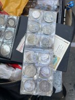 На Одещині прикордонники перешкодили вивезенню стародруку “Кобзаря” та 101 цінної монети