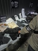У «Шегинях» митники вилучили брендові речі на 2 мільйони гривень – 01