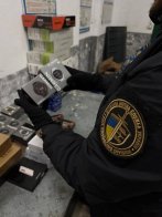 На кордоні з Львівщиною митники виявили контрабандну техніку на 1,7 млн грн – 04