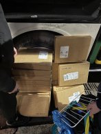 Через кордон на Львівщині водій автобуса намагався ввезти 17 незадекларованих Starlink – 01