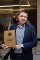 Понад 27 млн грн зібрали на аукціоні на дрони та протезування захисників