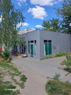 Біля палацу Потоцьких у Львові комунальники демонтували кіоск – 03