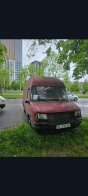 У Львові з дворів вивезуть покинуті буси та ще десятки авто – 02