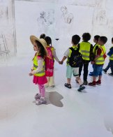 Майже 11 тисяч школярів відвідали безкоштовні екскурсії у Zenyk Art Gallery – 07