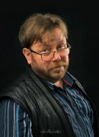 Зеленський відзначив шістьох митців зі Львівщини держнагородами – 01