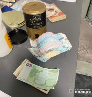 Полтавська поліція затримала голову МСЕК за хабарі у 9000 доларів за фальшиві медичні довідки