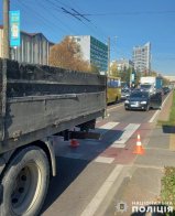 У Львові водій вантажівки збив на пішохідному переході 82-річну жінку – 01