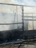 На Золочівщині внаслідок ДТП згоріла вантажівка: 56-річний водій загинув – 03