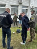 Мешканці Львівщини та Тернопільщини намагались виїхати за кордон за підробленими документами