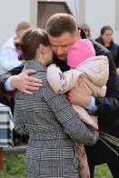 Родинам загиблих воїнів вручили нагороди на відкритті Алеї Героїв на Львівщині