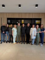 У Львові син донора зустрівся з чоловіками, яких врятували завдяки органам його батька – 04