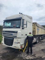 На Львівщині п’ятьох водіїв вантажівок оштрафували за перевищення ваги – 01