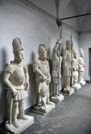 У Львові завершили реставрацію фасаду Королівської кам’яниці – 04