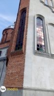 Священник показав наслідки руйнувань у церкві на Рясному від ракетного удару росіян – 02