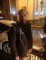 У Львові вночі виявили порушника комендантської години з наркотиками – 02
