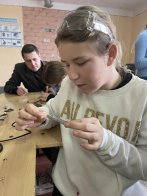 У ліцеї на Дрогобиччині учні виготовляють обладнання для військових на 3D-принтерах – 02